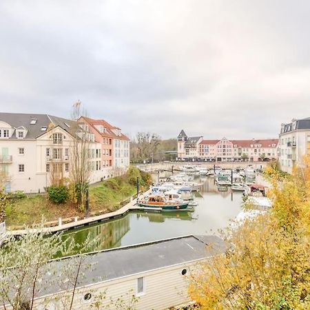 Studio Vue Direct Sur Le Port De Cergy, Parking Prive Gratuit Luaran gambar