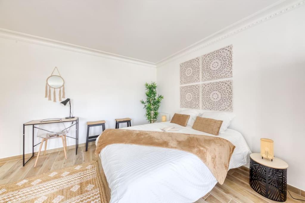 Studio Vue Direct Sur Le Port De Cergy, Parking Prive Gratuit Luaran gambar